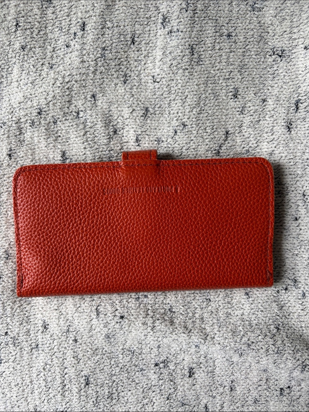 PLG • Koi Bifold Leather Wallet - Picture 4 of 6